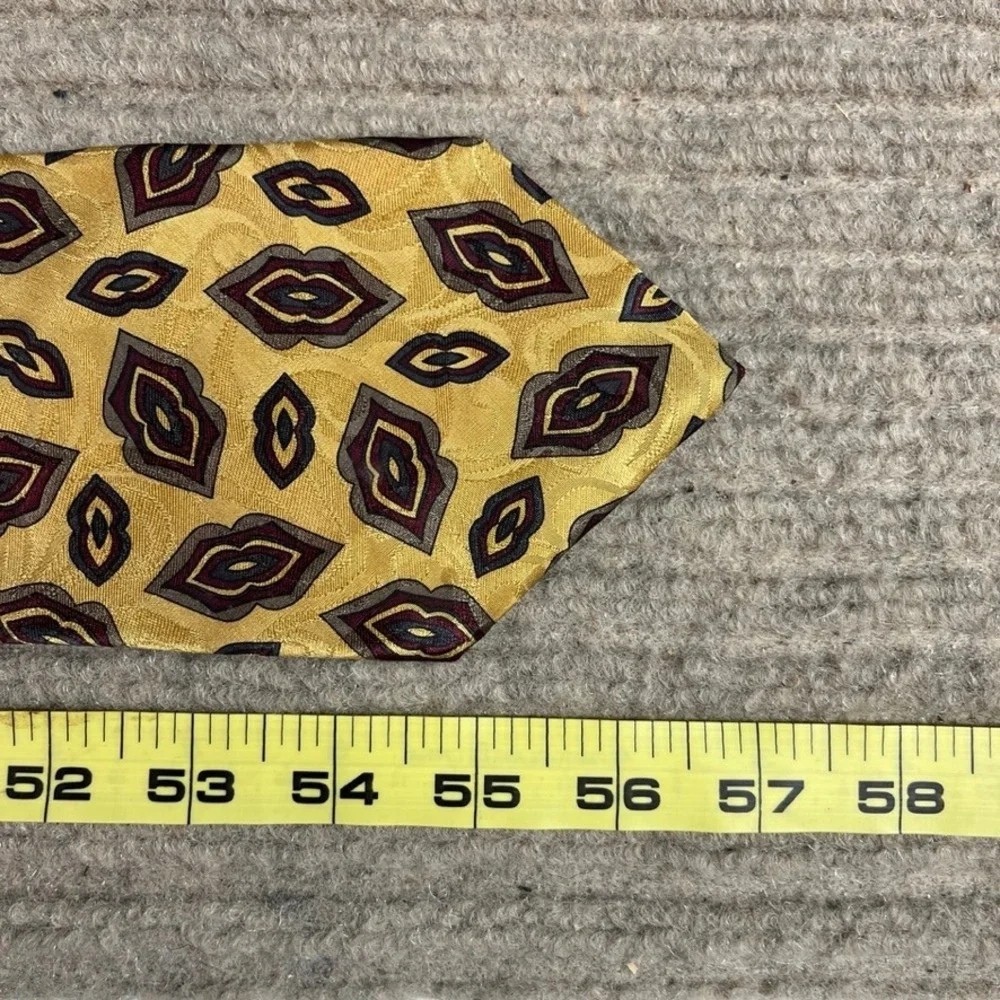 Strathmore by Anderson-Little Mens Silk Tie Yellow Geometric Diamond Burgundy